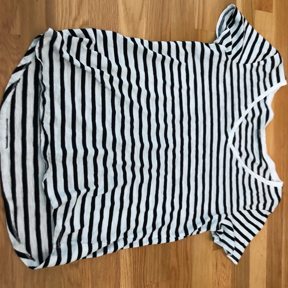 Old Navy Tee